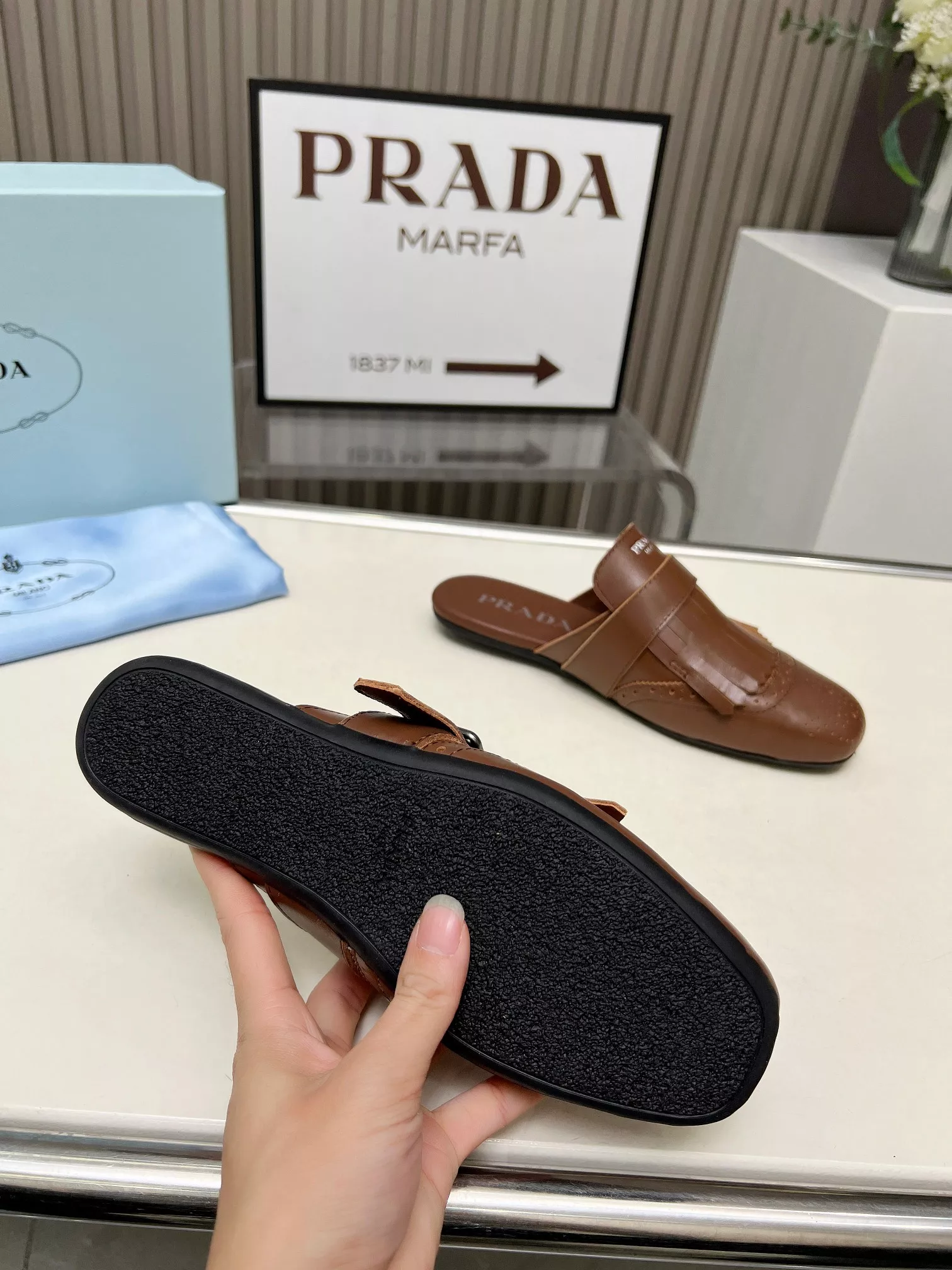 prada chaussons pour femme s_12ba3603